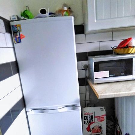 Comfortable Double Bedroom In London ホーンチャーチ エクステリア 写真